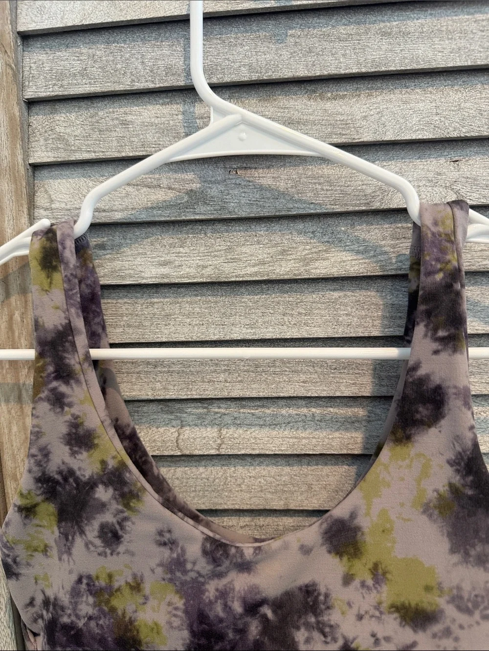 Lululemon Aligh reversibleBra Tie-Dye Crop - Olive & Gray multicolor Size 4